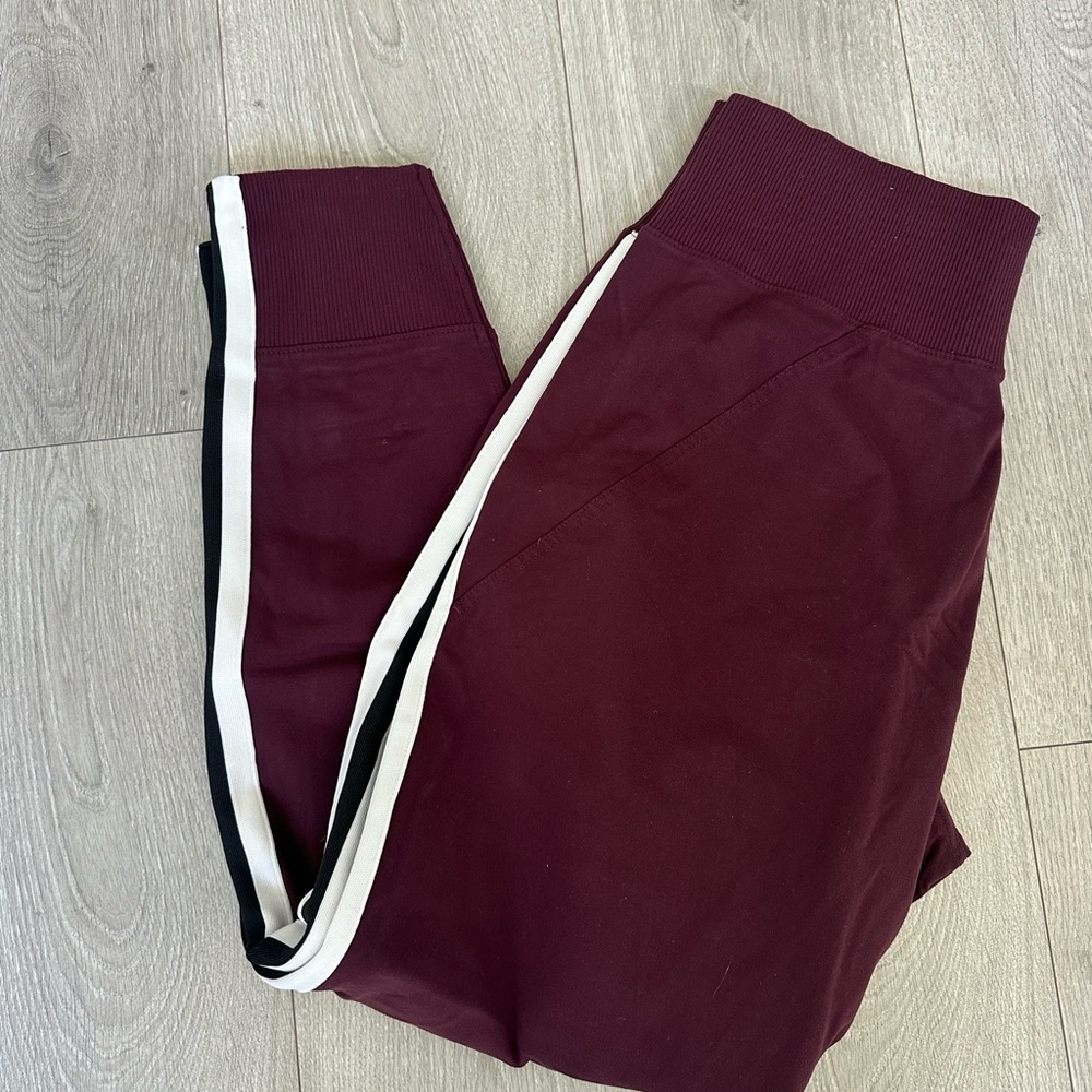 Athleta Maroon Leggings with Side Stripe